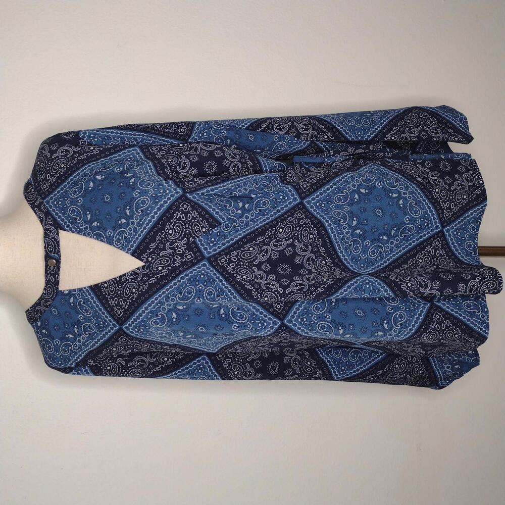 NWT Anthropologie Doe & Rae Women's Blue/Paisley Blouse Size Medium